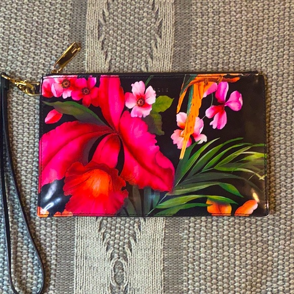 TED BAKER London wristlet - Picture 1 of 7